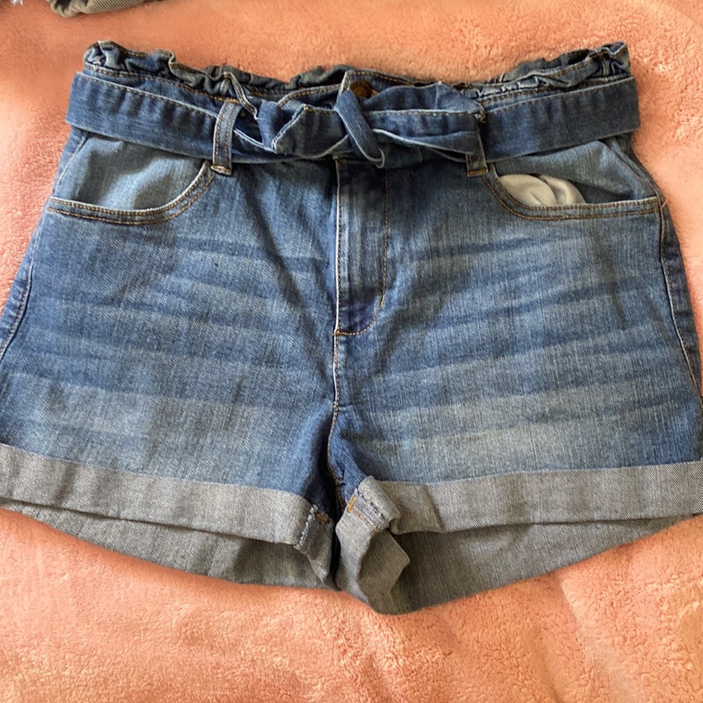 Tie Jean shorts